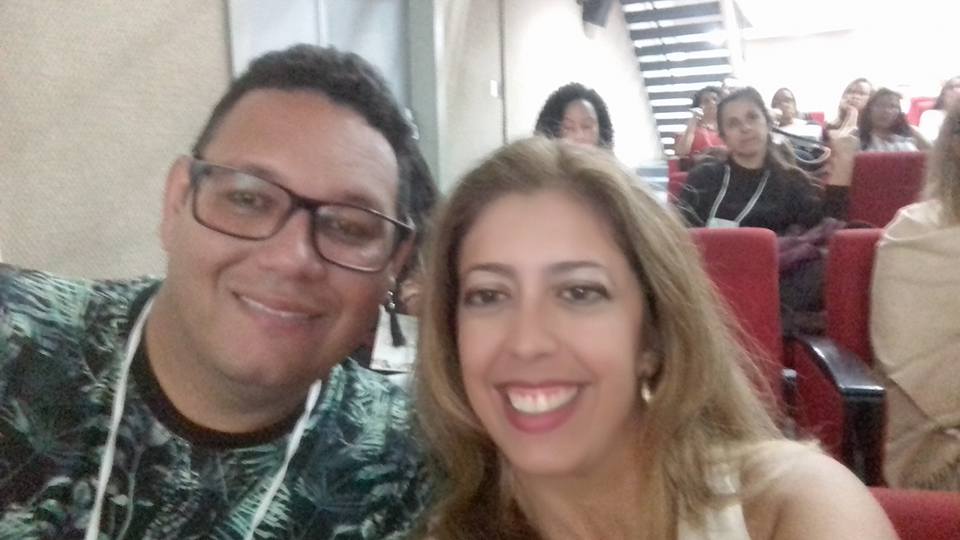 Prof Cleia e ex aluno Leandro Torres