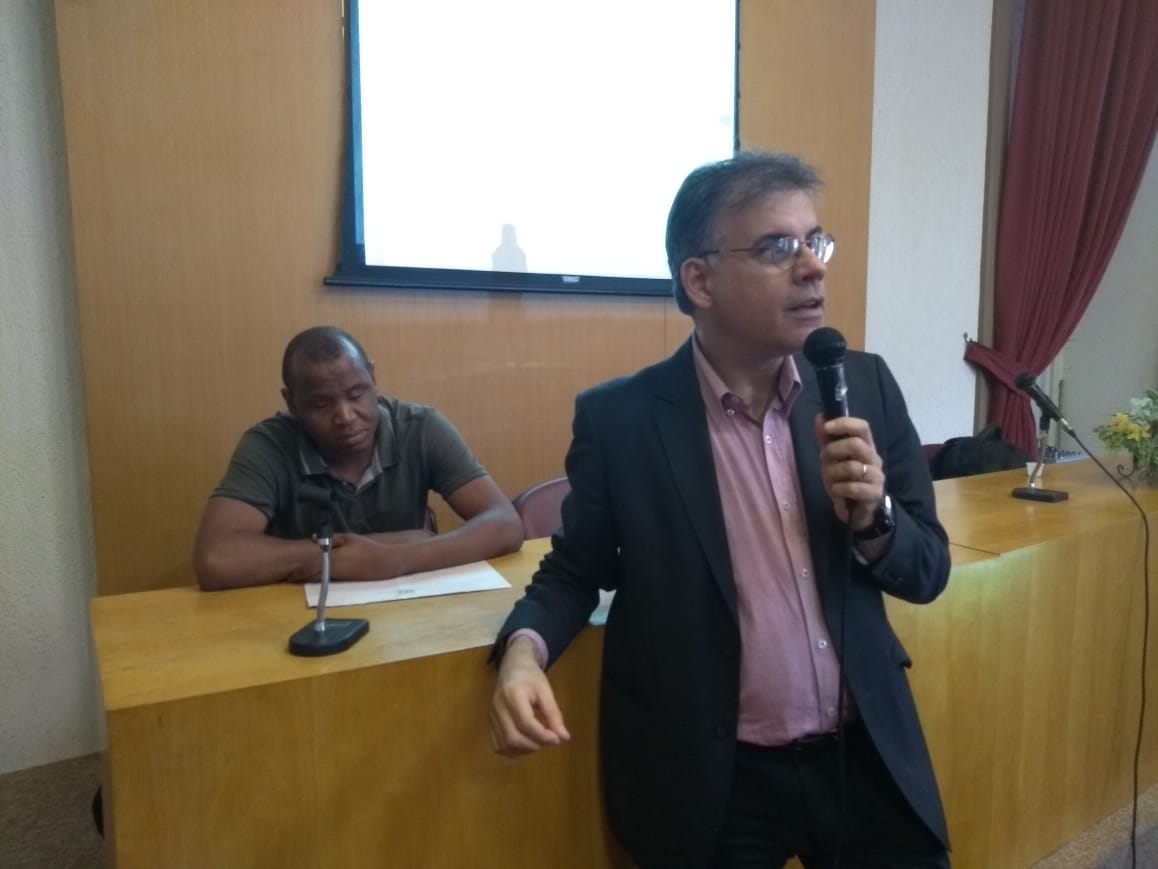 Radialista Marco Aurélio fala aos reabilitandos do IBC no Auditório Maestro Gurgulino