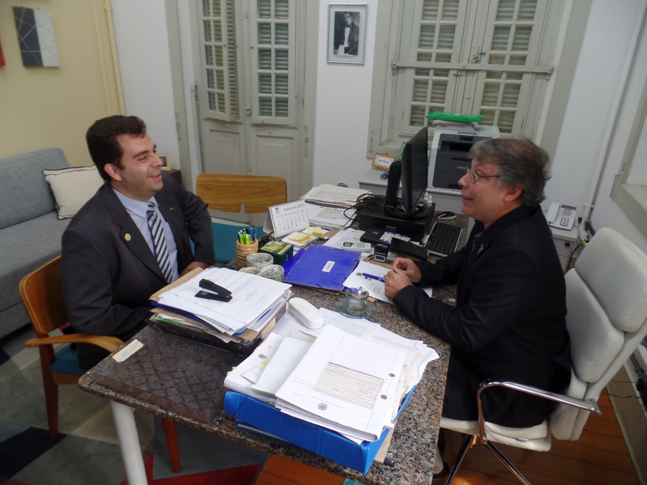 Secretário de Modalidades Especializadas da Educação, Bernardo de Araújo, e o diretor-geral do IBC, João Ricardo Figueiredo