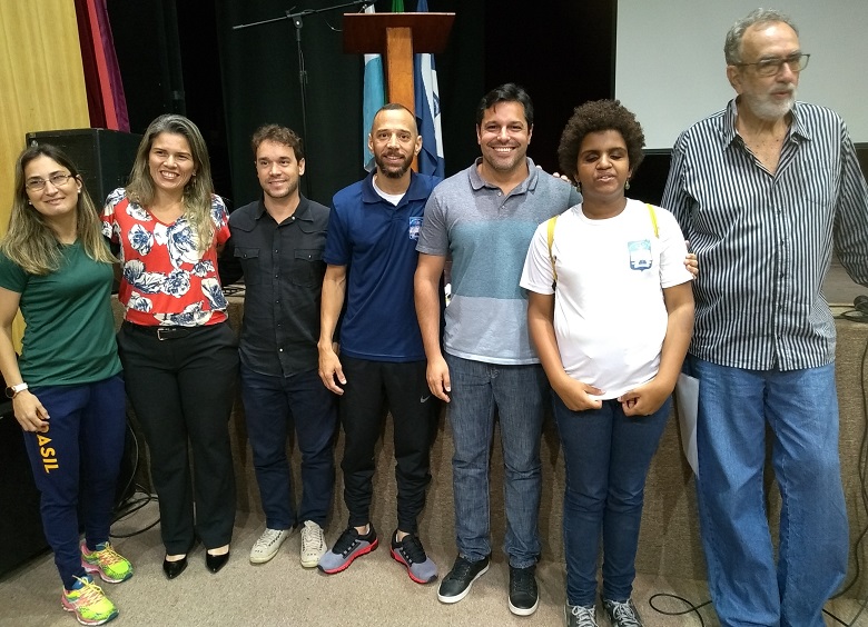Karla Cardoso; Mirian Mainente (professora da Escola de Educação Física do Exército); Daniel Martins; Antônio Sousa Junior; Fábio Brandolin; Juliana (aluna do IBC) e Antonio Menescal.